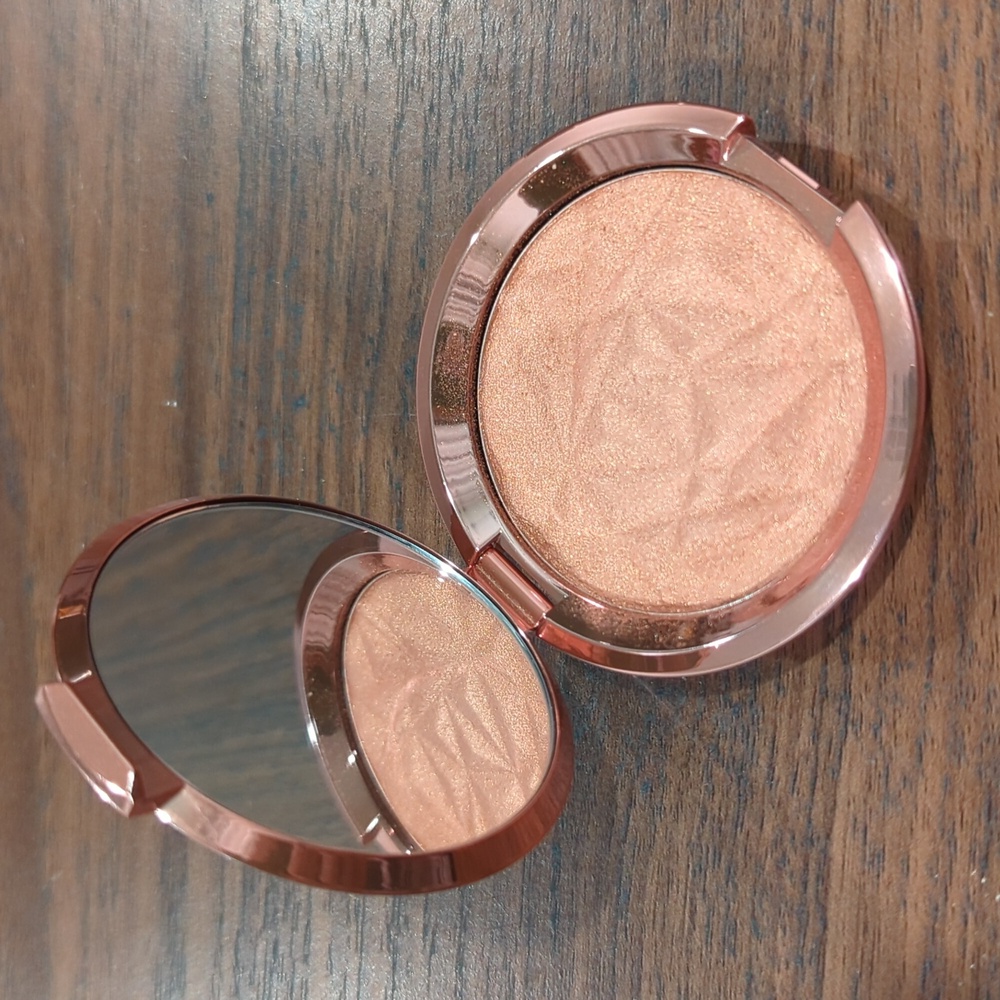 Becca Shimmering Skin Perfector Pressed Blush Highlighter Makeup